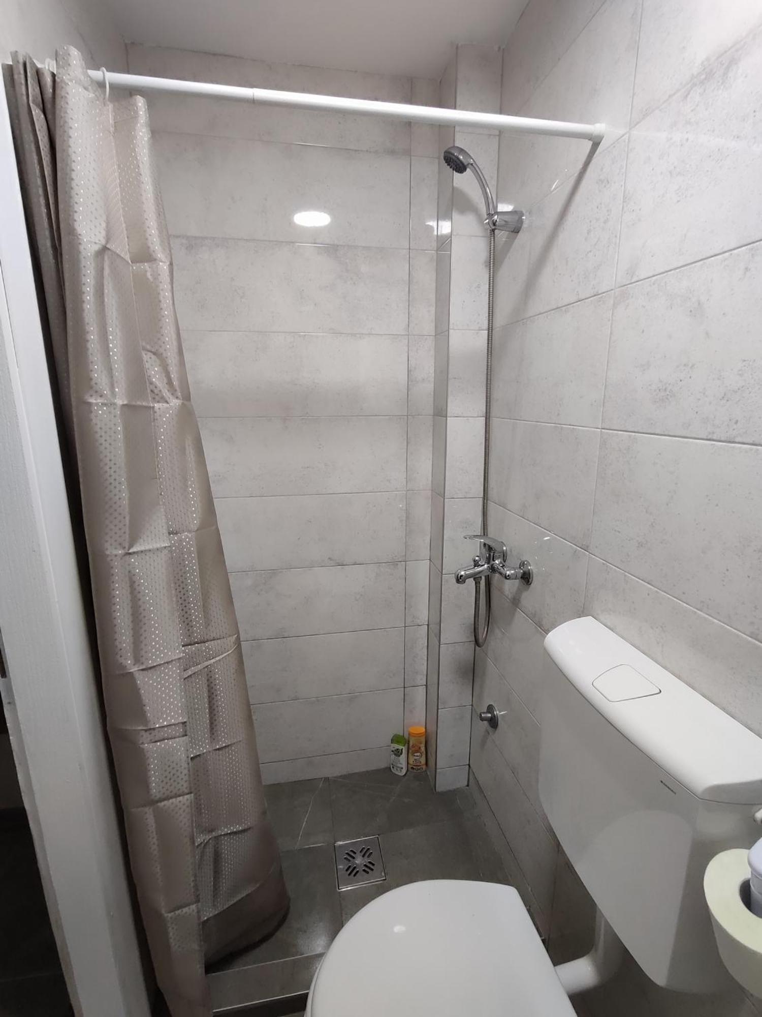 Studio Apartman Free Parking Rubikon Beograd Eksteriør bilde